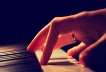 加杠杆的股票平台:网上股票开户-纳指跌超1% 科技股普跌 矿业股走高 沃尔玛市值首次突破1万亿美元